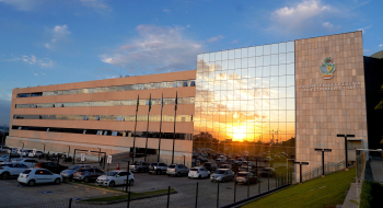 Alego lança concurso público com salários de até R$ 10 mil